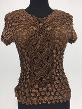 将图片加载到图库查看器，New Women Elastic Popcorn Tops short Sleeve Shirt Coin shirts
