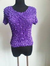 将图片加载到图库查看器，New Women Elastic Popcorn Tops short Sleeve Shirt Coin shirts
